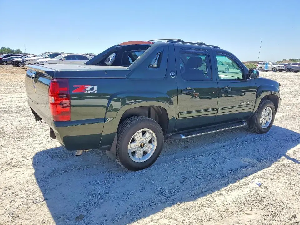 2013 CHEVROLET AVALANCHE LT  