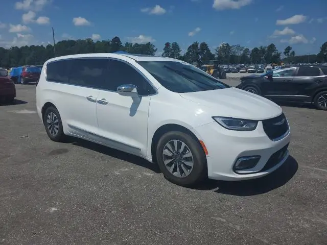 2022 CHRYSLER PACIFICA HYBRID LIMITED  