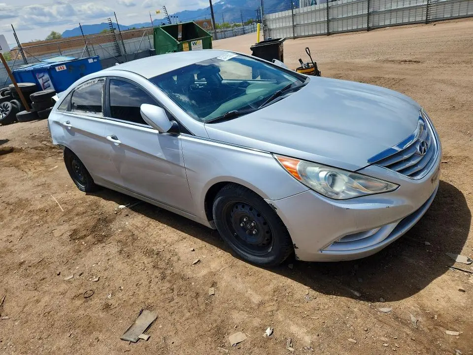 2011 HYUNDAI SONATA GLS  