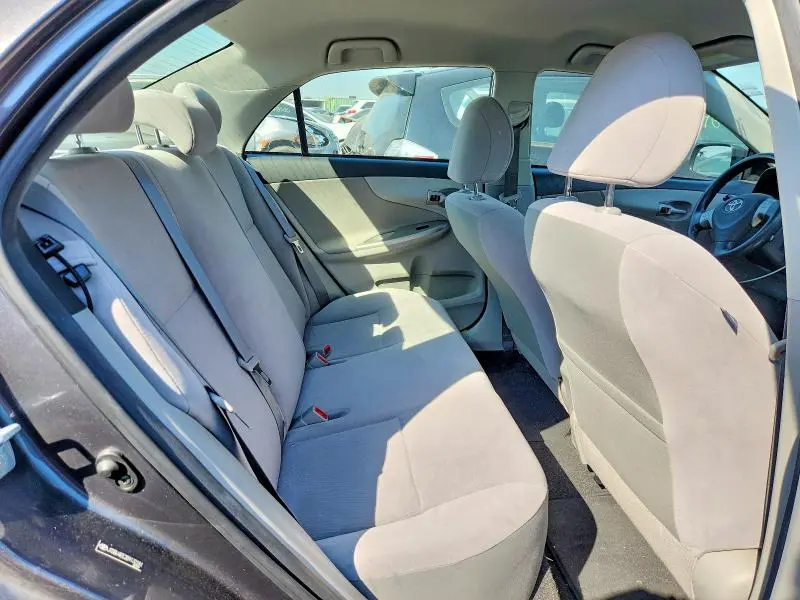 2011 TOYOTA COROLLA LE  