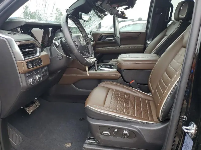 2025 GMC YUKON DENALI ULTIMATE  