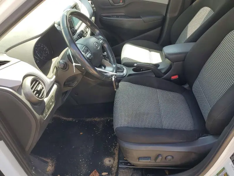 2018 HYUNDAI KONA SEL  