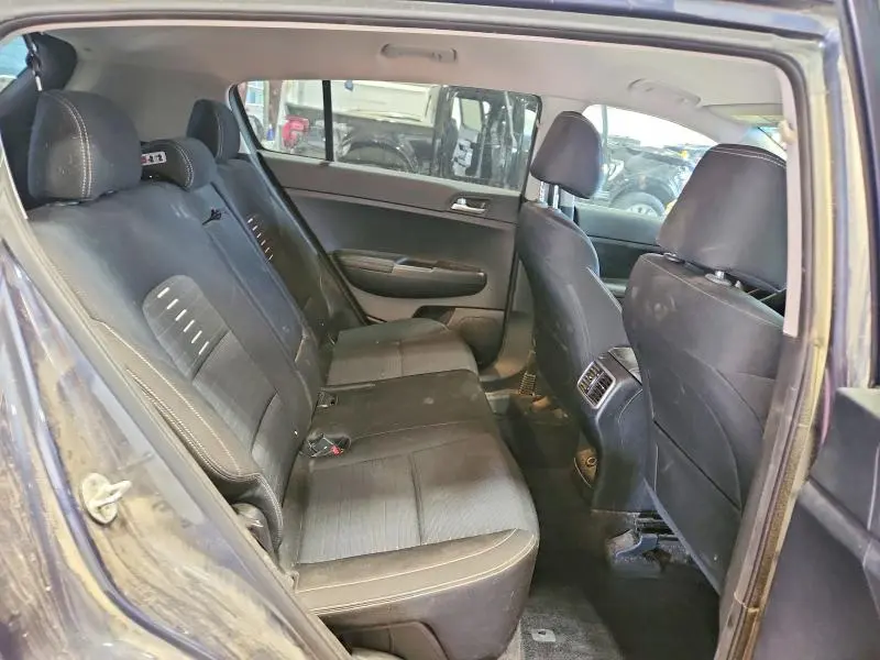 2018 KIA SPORTAGE LX  
