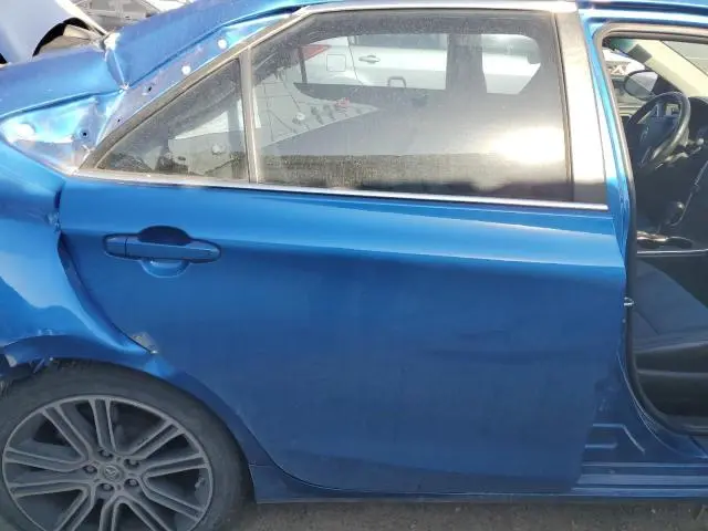 2016 TOYOTA CAMRY LE  