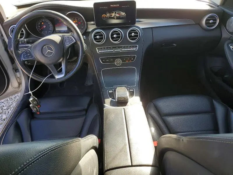 2016 MERCEDES-BENZ C 300  