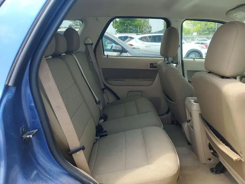 2010 FORD ESCAPE XLT  