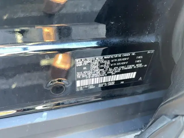 2023 TOYOTA RAV4 LE  