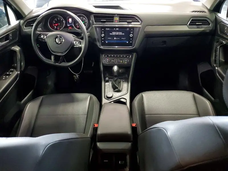 2020 VOLKSWAGEN TIGUAN SE  