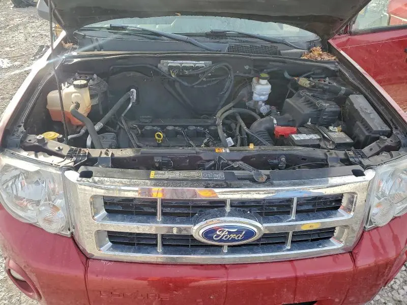 2012 FORD ESCAPE XLT  