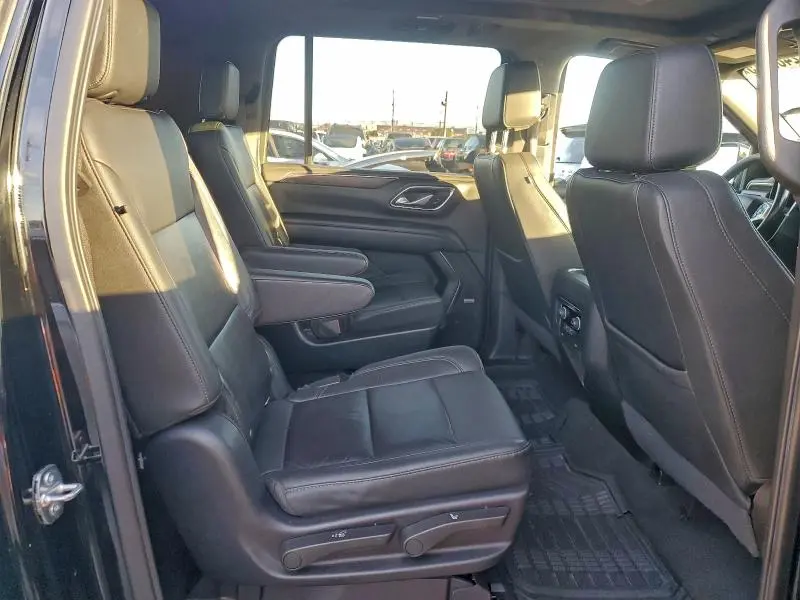 2022 CHEVROLET SUBURBAN C1500 LT  