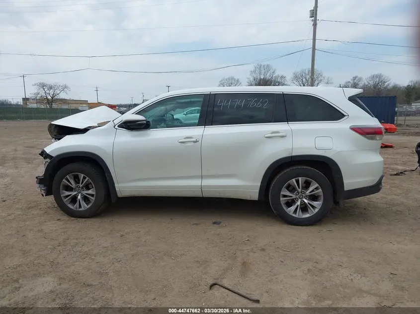 2016 TOYOTA HIGHLANDER LE PLUS V6