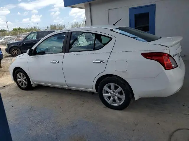 2013 NISSAN VERSA S  