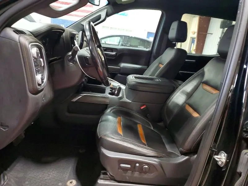 2021 GMC SIERRA K1500 AT4  