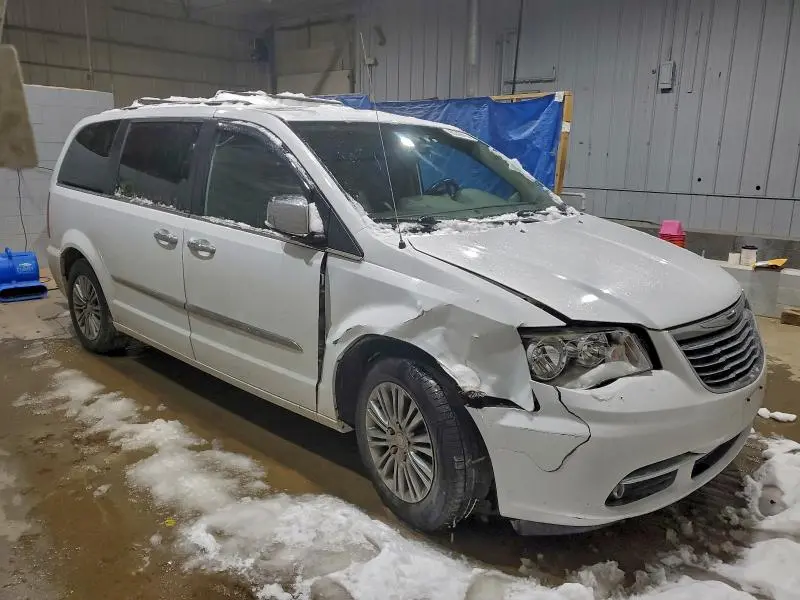 2014 CHRYSLER TOWN & COUNTRY TOURING L  