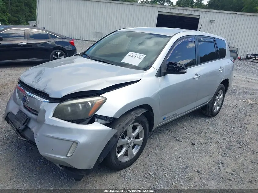 2013 TOYOTA RAV4 EV  