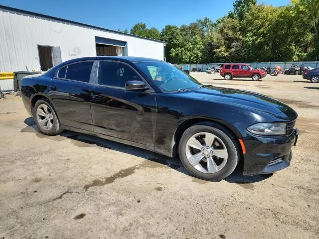 2017 DODGE CHARGER SXT  