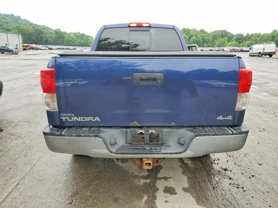 2013 TOYOTA TUNDRA DOUBLE CAB SR5  