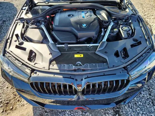 2022 BMW 530XE   