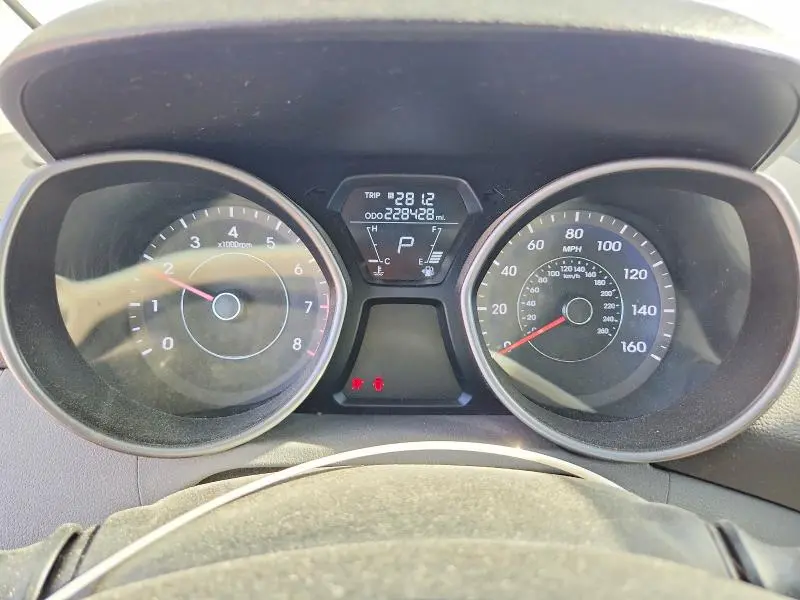2013 HYUNDAI ELANTRA GLS  