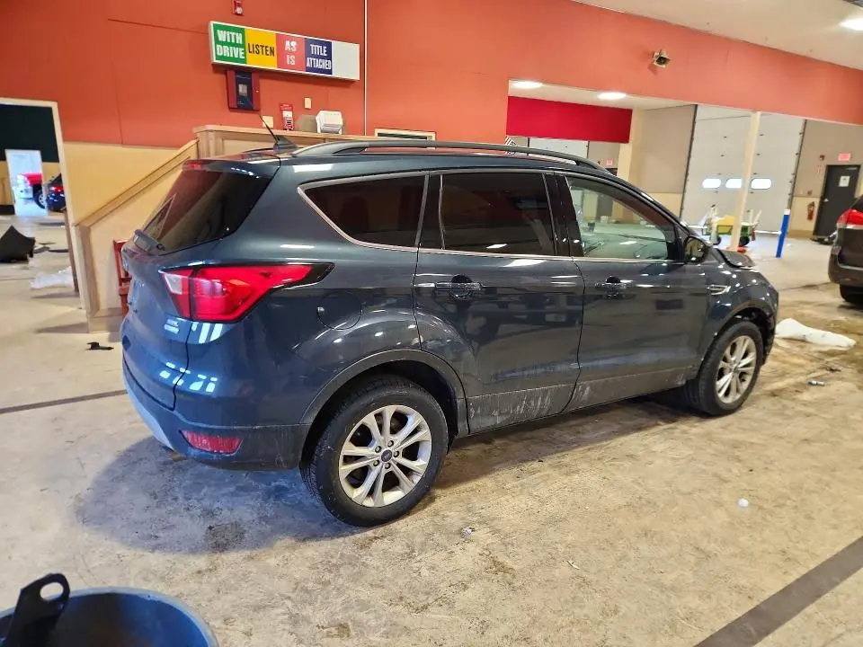 2019 FORD ESCAPE SEL  