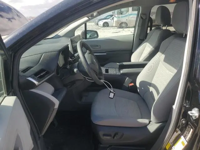 2024 TOYOTA SIENNA LE