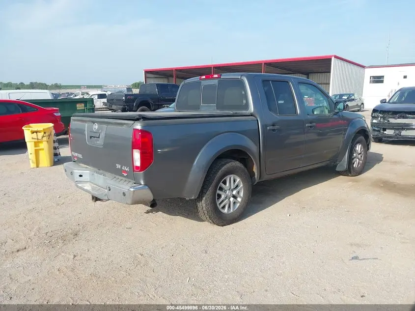 2016 NISSAN FRONTIER SV