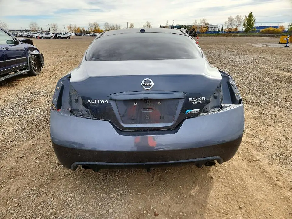 2010 NISSAN ALTIMA SR  