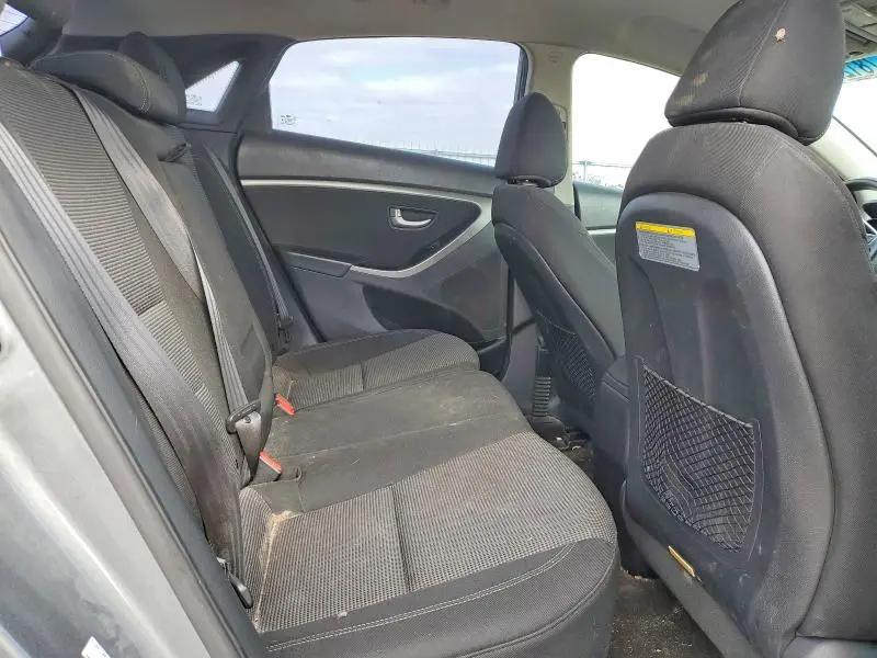 2017 HYUNDAI ELANTRA GT BASE  