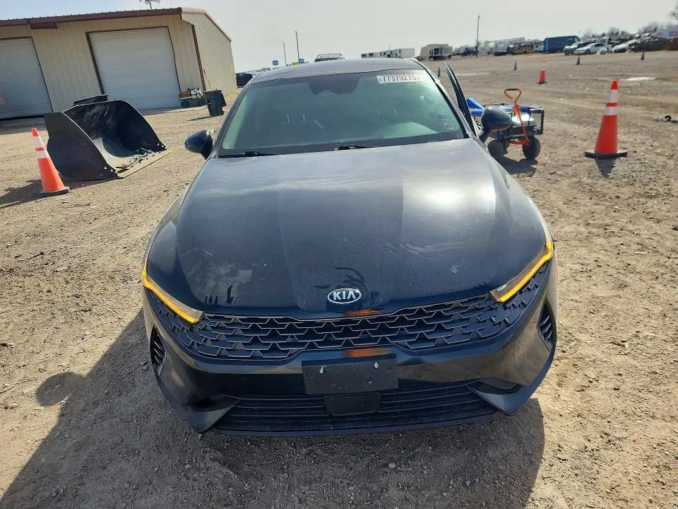 2021 KIA K5 EX  
