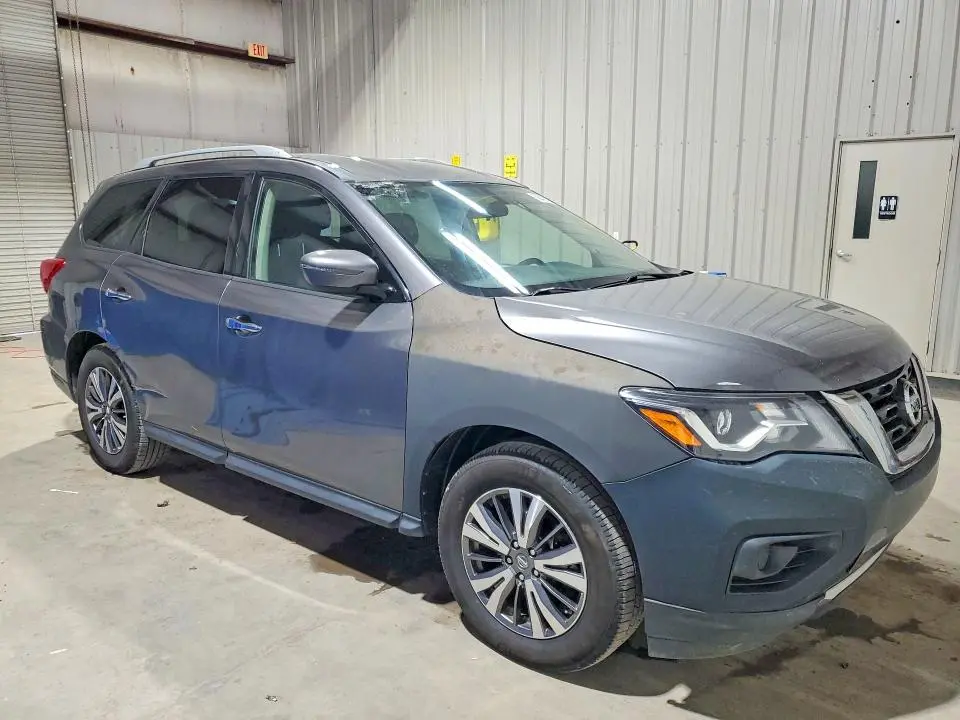 2018 NISSAN PATHFINDER S  