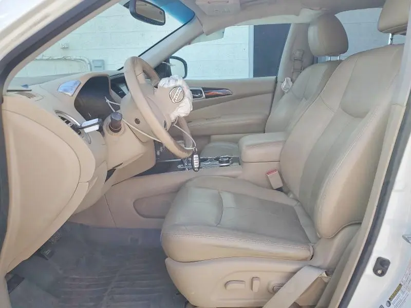 2014 NISSAN PATHFINDER SL  