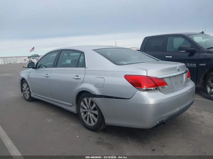 2011 TOYOTA AVALON LIMITED