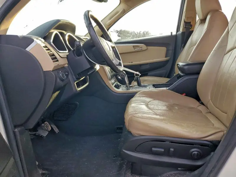 2011 CHEVROLET TRAVERSE LTZ  