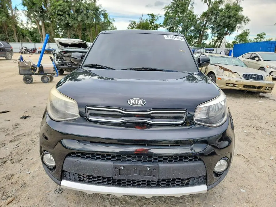 2017 KIA SOUL +  