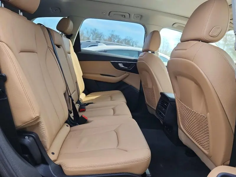 2024 AUDI Q7 PREMIUM  