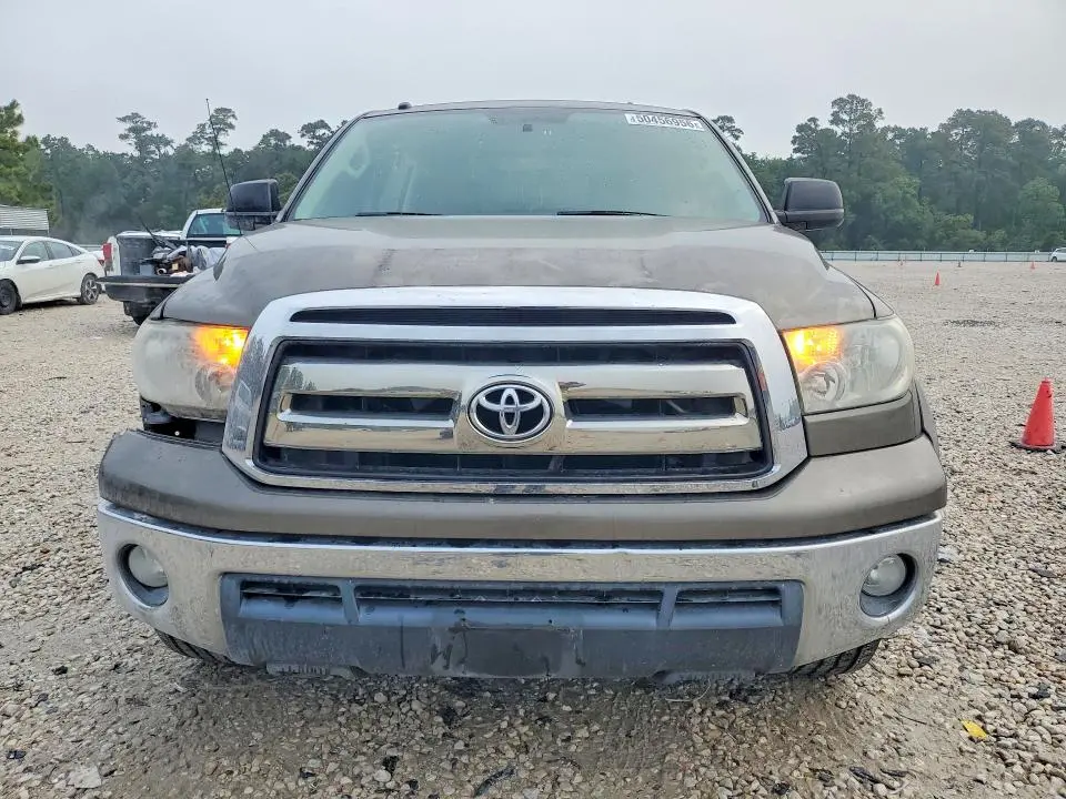 2013 TOYOTA TUNDRA CREWMAX SR5  