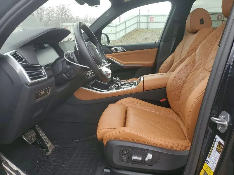 2023 BMW X5   