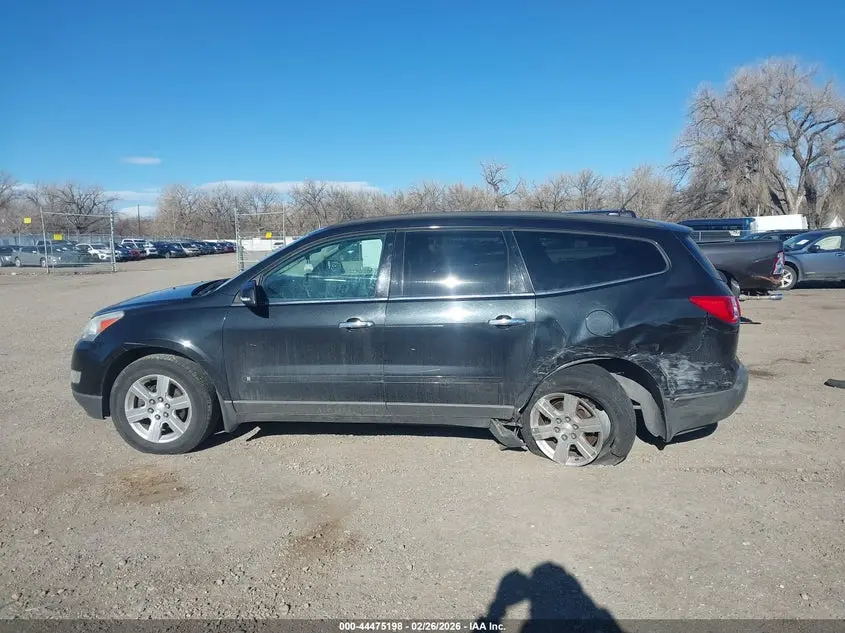 2010 CHEVROLET TRAVERSE LT