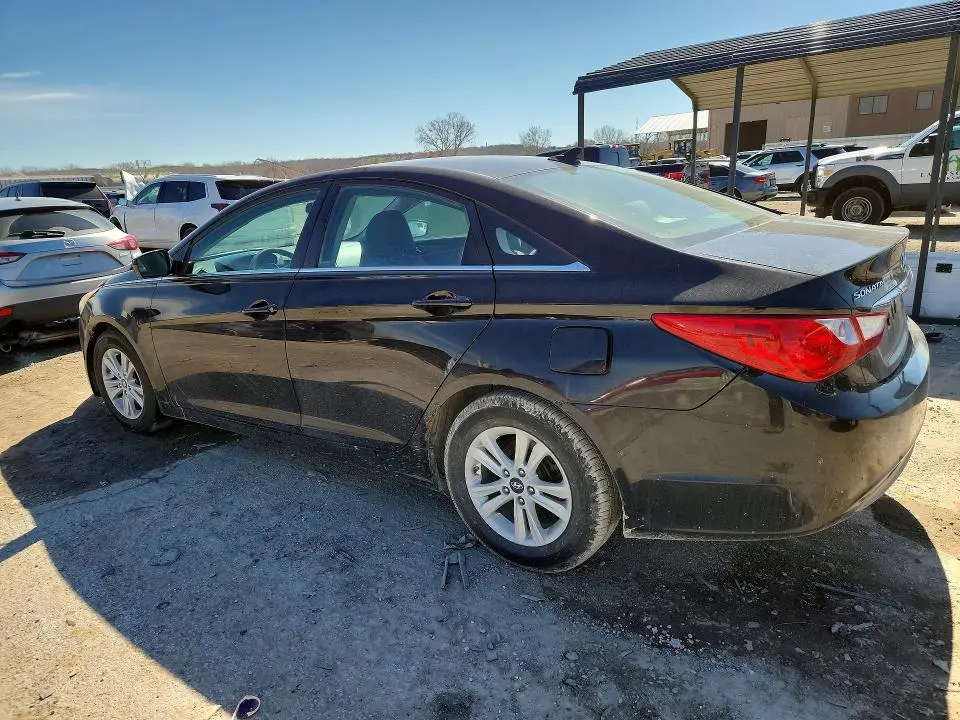 2011 HYUNDAI SONATA GLS  