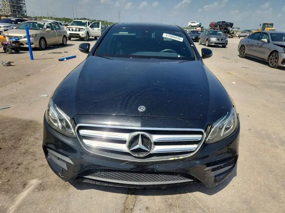 2018 MERCEDES-BENZ E 300  