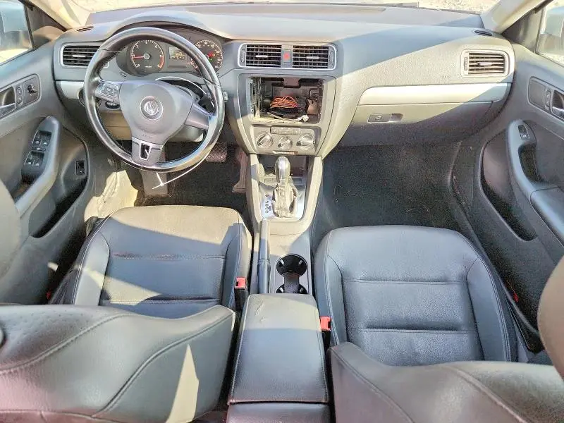 2011 VOLKSWAGEN JETTA TDI  