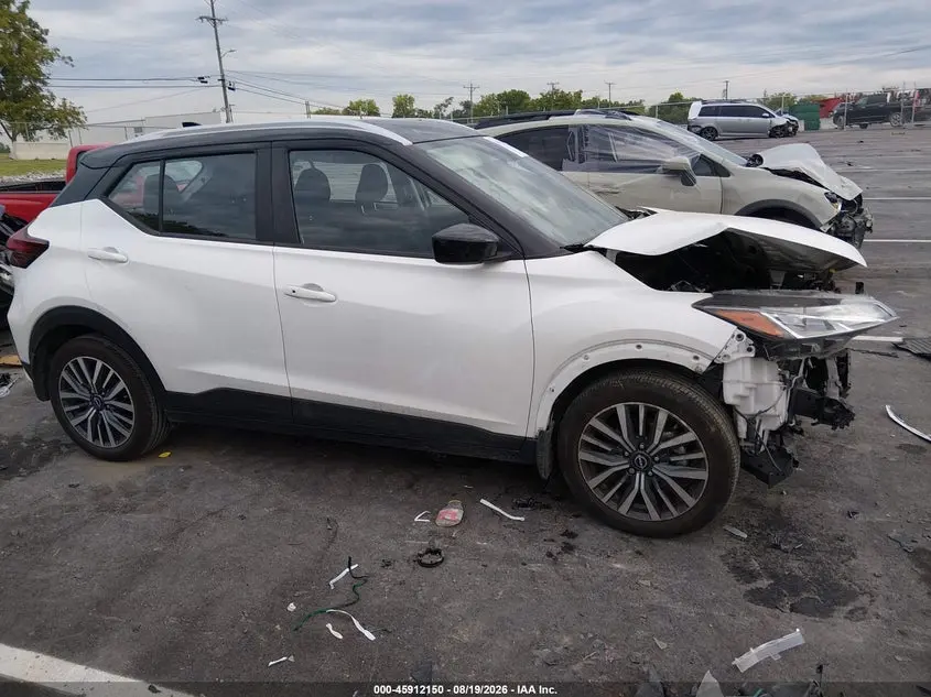 2023 NISSAN KICKS SV XTRONIC CVT
