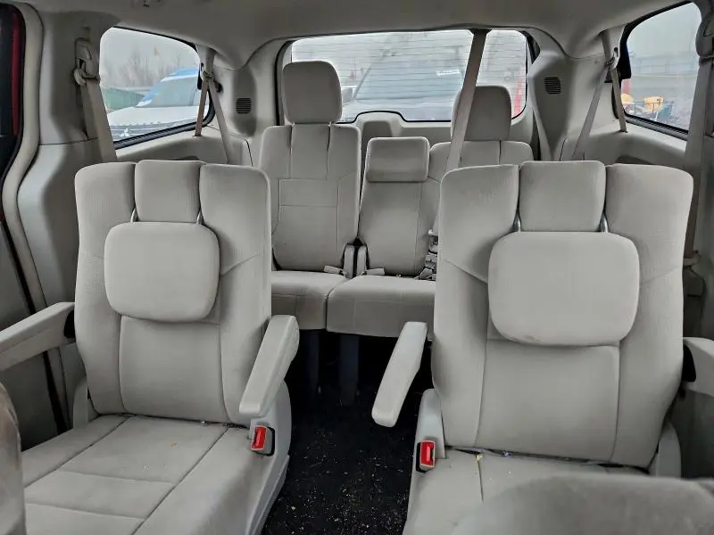 2011 CHRYSLER TOWN & COUNTRY TOURING  