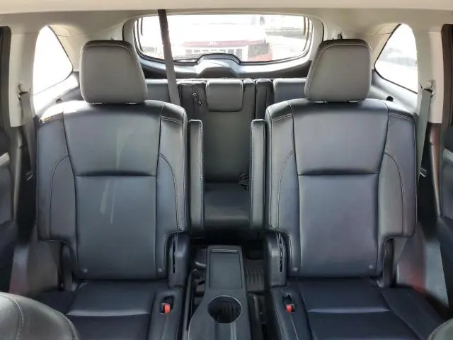 2014 TOYOTA HIGHLANDER XLE  