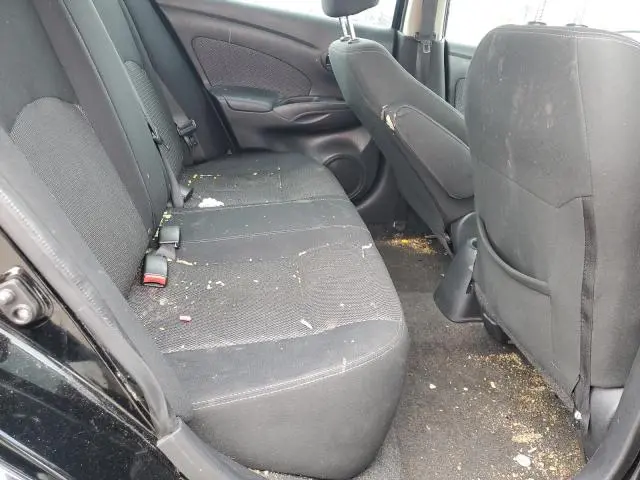 2016 NISSAN VERSA S  
