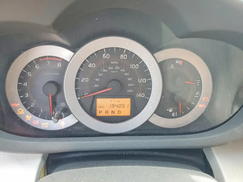 2011 TOYOTA RAV4 BASE  
