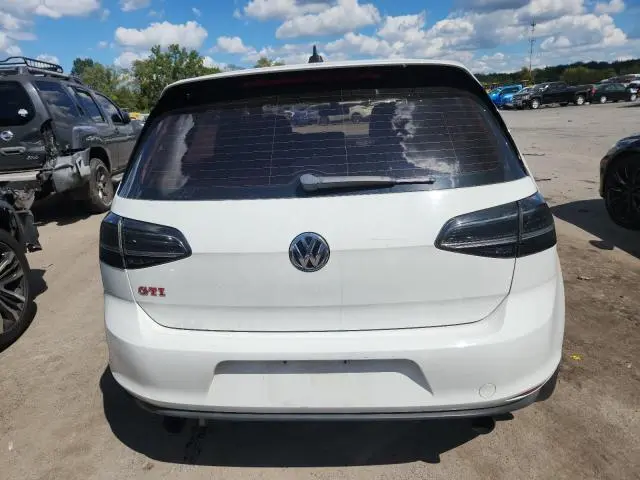2017 VOLKSWAGEN GTI SPORT  