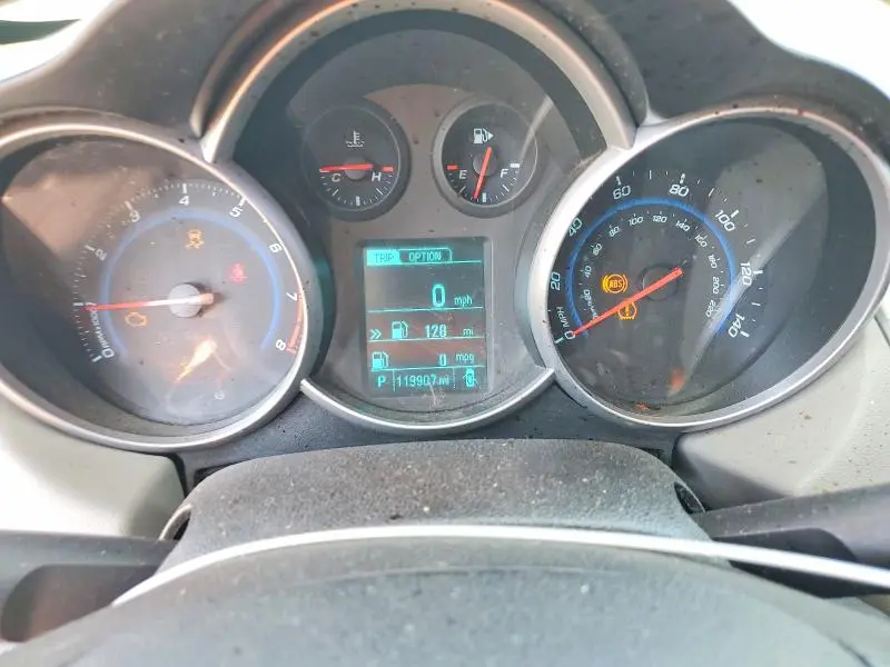 2014 CHEVROLET CRUZE LS  