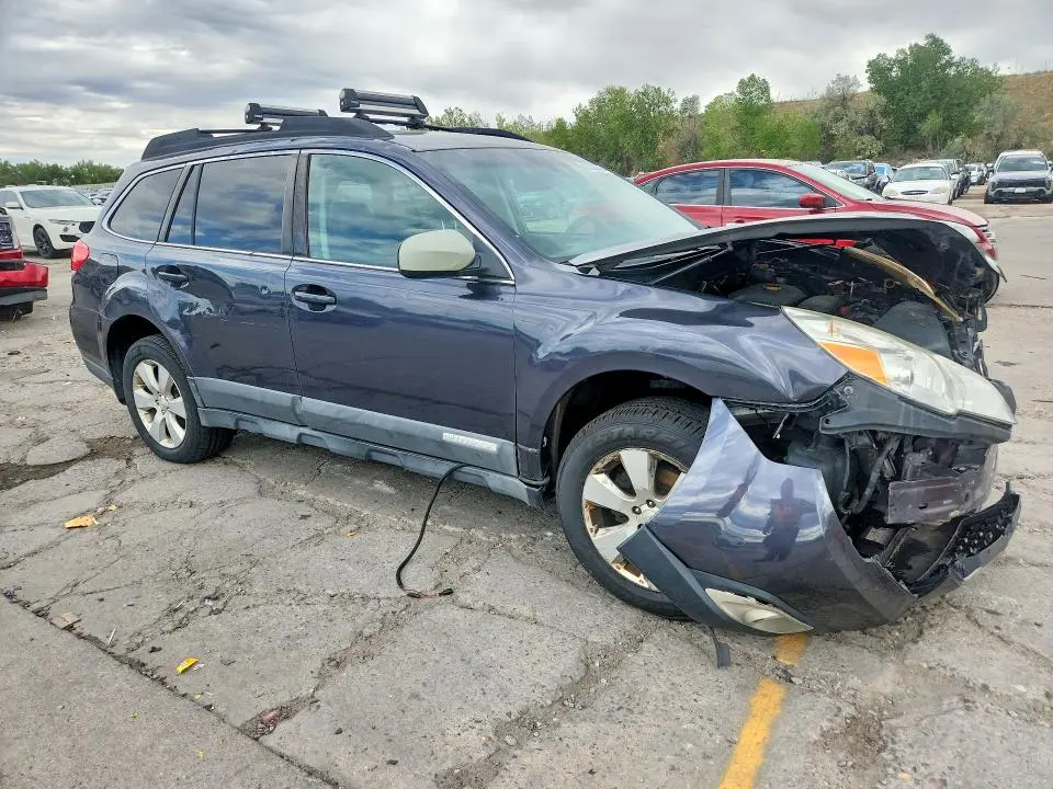 2011 SUBARU OUTBACK 2.5I LIMITED  