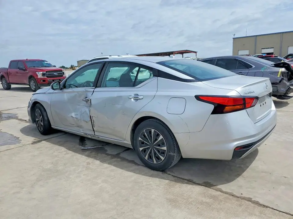 2020 NISSAN ALTIMA S  